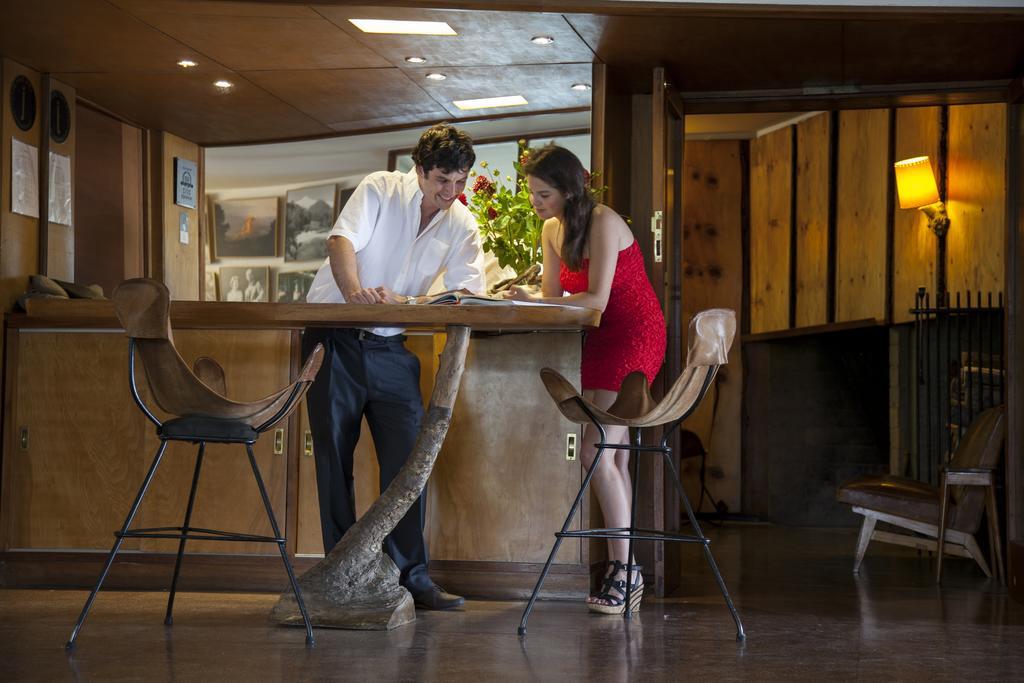 Hotel Antumalal プコン エクステリア 写真