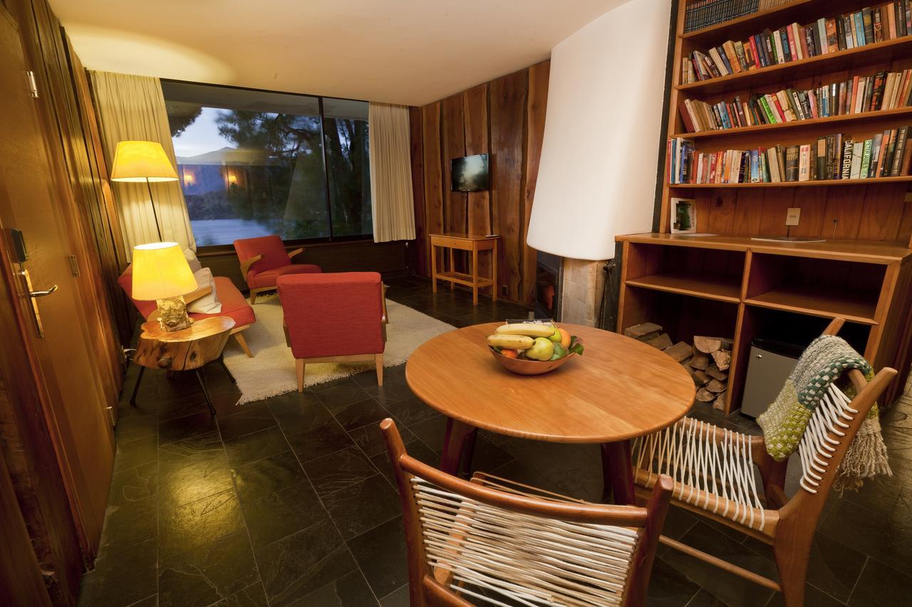 Hotel Antumalal プコン エクステリア 写真